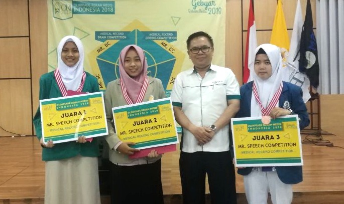 Juara I  Medical Record Speech Competition (MR.SC) melalui mahasiswi  Levia Hastaningtyas diselenggarakan oleh Sekolah Vokasi Universitas Gadjahmada Yogyakarta